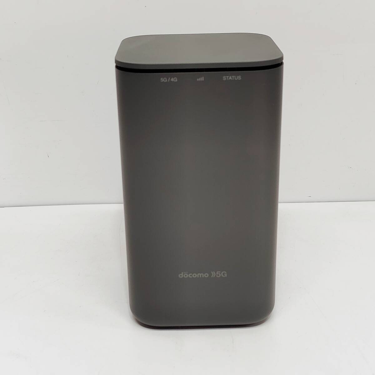 ●NTTドコモ HR01 ホームルーター NTT docomo Wi-Fi HOME 5G インターネット ネットワーク ワイファイ S4602