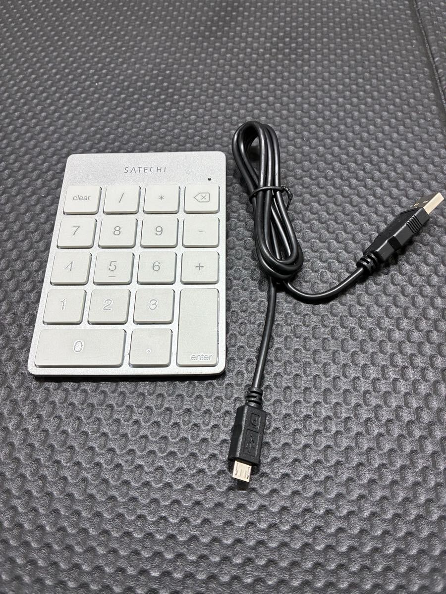 ★未使用保管品★Satechi Slim Wireless Bluetooth Keypad ST-SALKPS