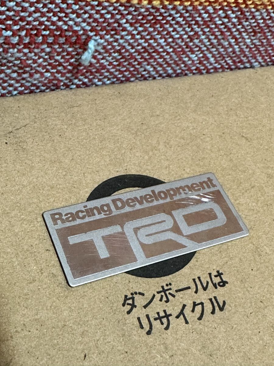 TRD メタル エンブレム ステッカー 15314-SP001 本物