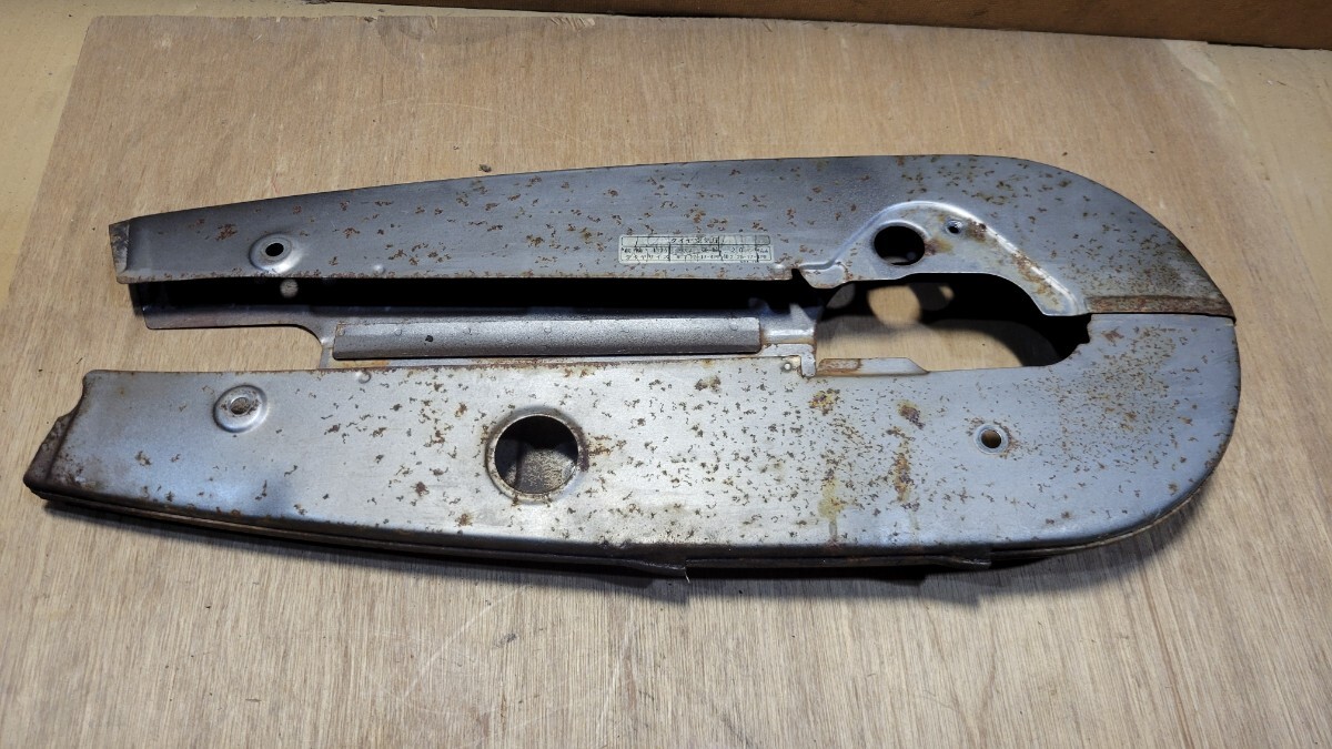 ホンダ スーパーカブ50 C50 A-C50 チェーンカバー チェーンケース 中古品