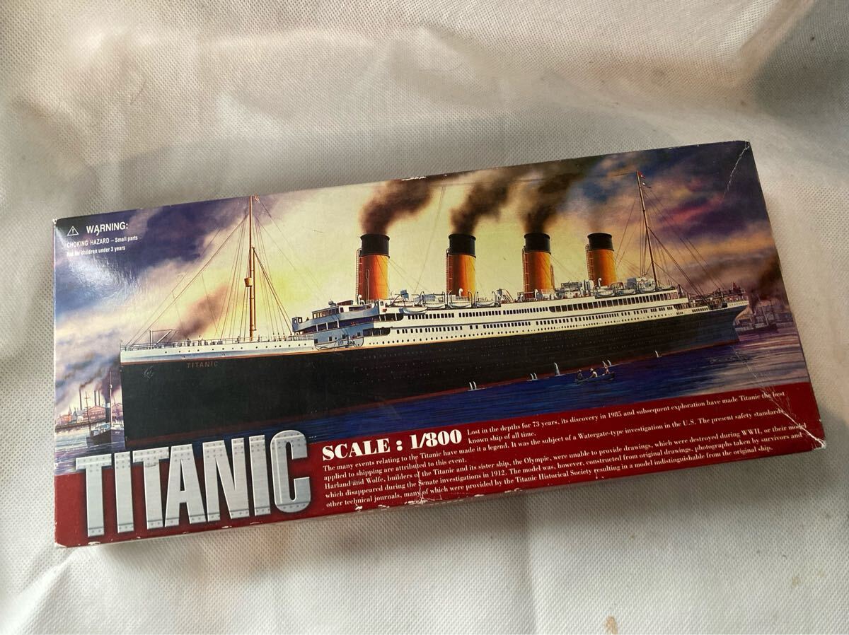 ★★　1/800　【TITANIC】　タイタニック　客船　プラモデル　★★