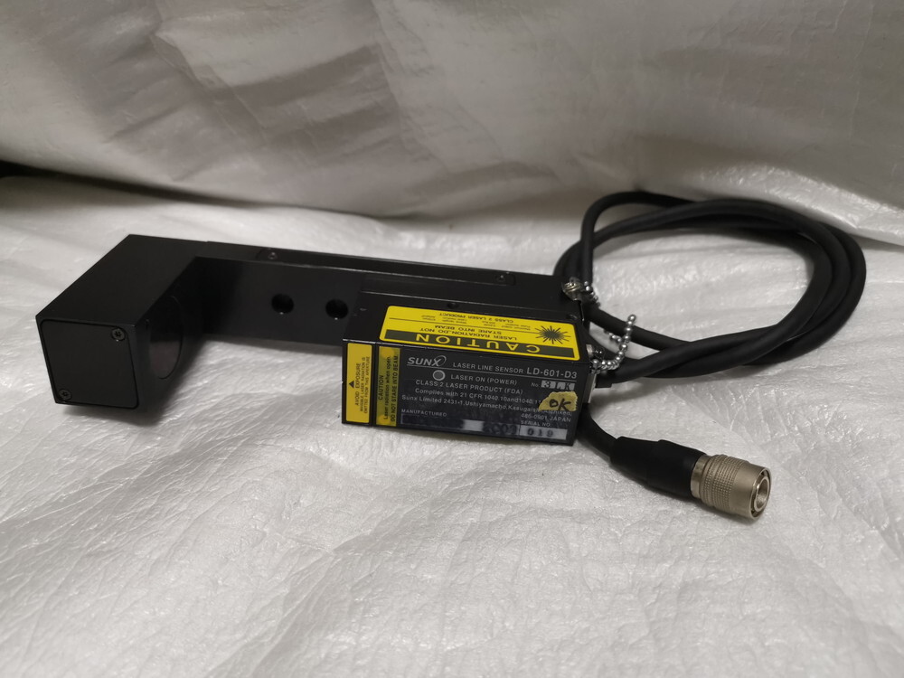 ★動作保証美品★ Panasonic LD-601-D3 レーザ式エッジ検出センサ