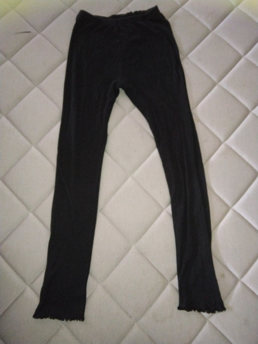 西松屋チェーン レギンス 綿100% ブラック 140cm コットン 子供服 キッズ 黒 ボトムス 女の子 フリル スパッツ