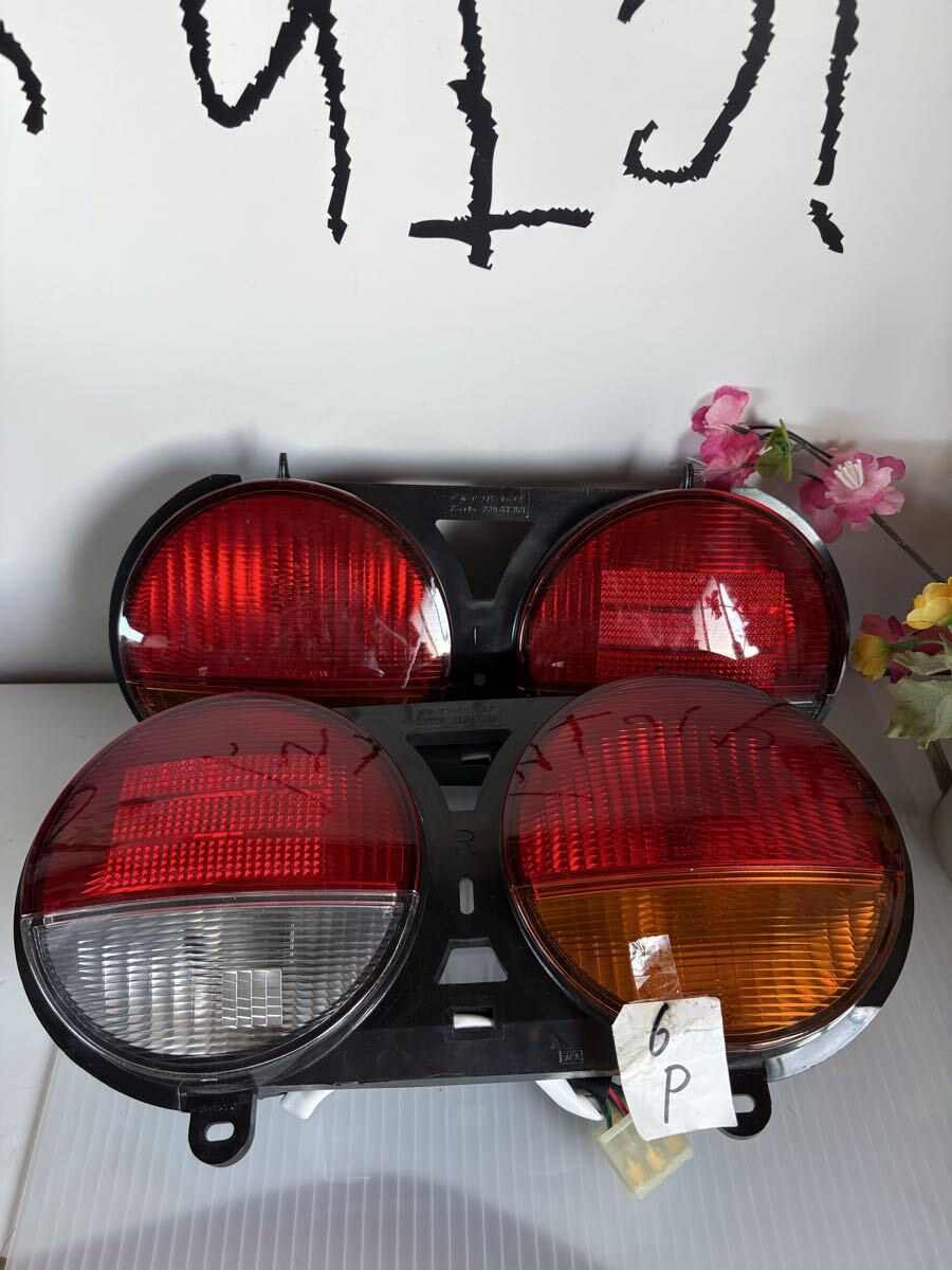 6/p テールランプ KOITO 220-87369