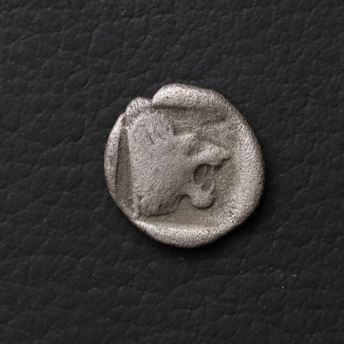 *[令]古代ギリシャ「ライオン・グリフィン」小型Obol銀貨（500-400 BC）トローアス・アッソス発行コイン[E6890]7e0