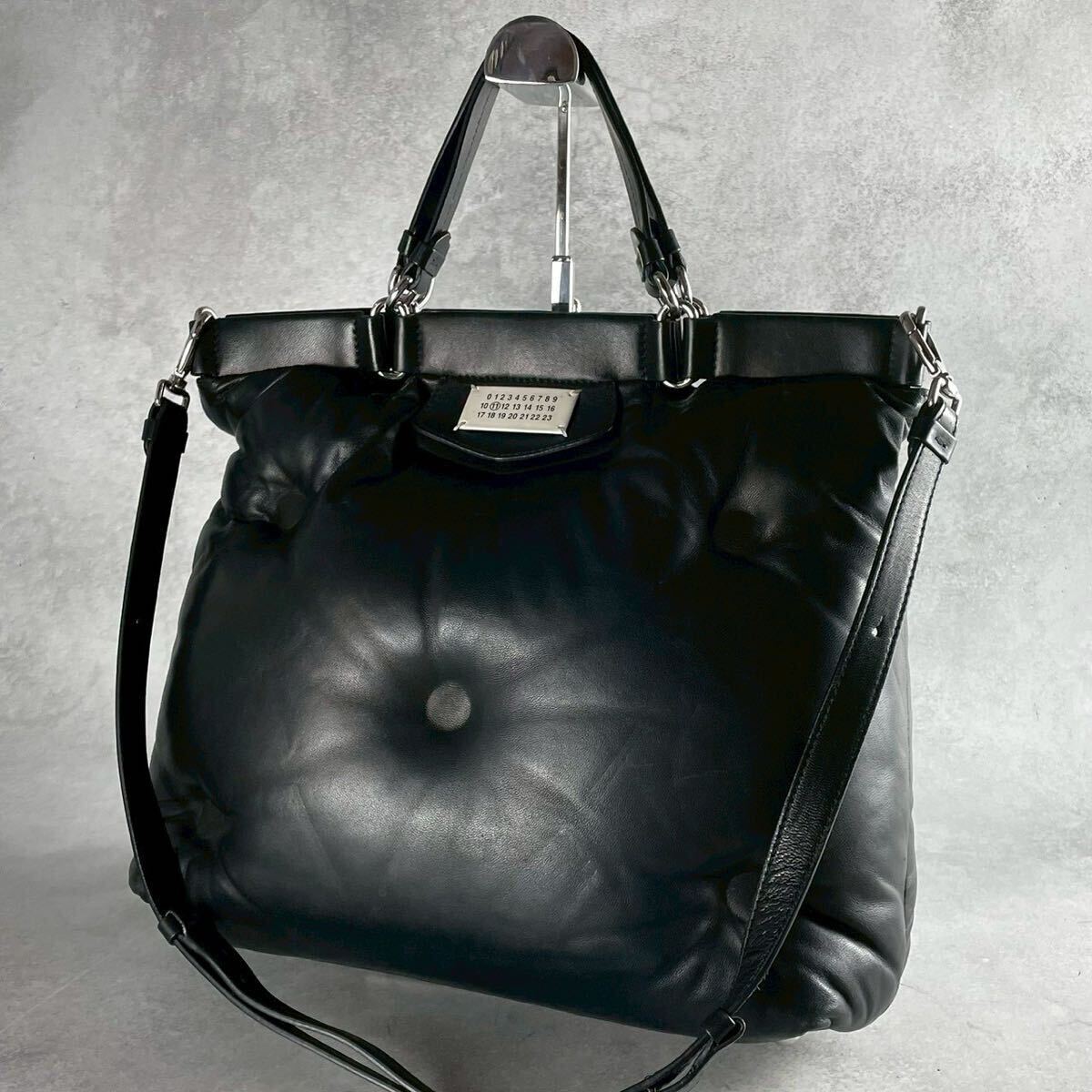 MAISON MARGIELA メゾンマルジェラ グラムスラム 2023年モデル 2way ショルダーバッグ ハンドバッグ クロスボディ レザー 中綿 ブラック 黒