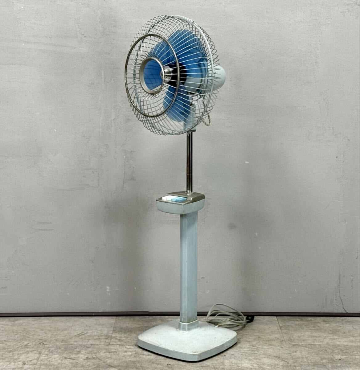 希少/動作品■ National ナショナル 大型扇風機 30V 昭和レトロ アンティーク 扇風機 リビングファン レトロ ■兵庫県姫路市から A25-275