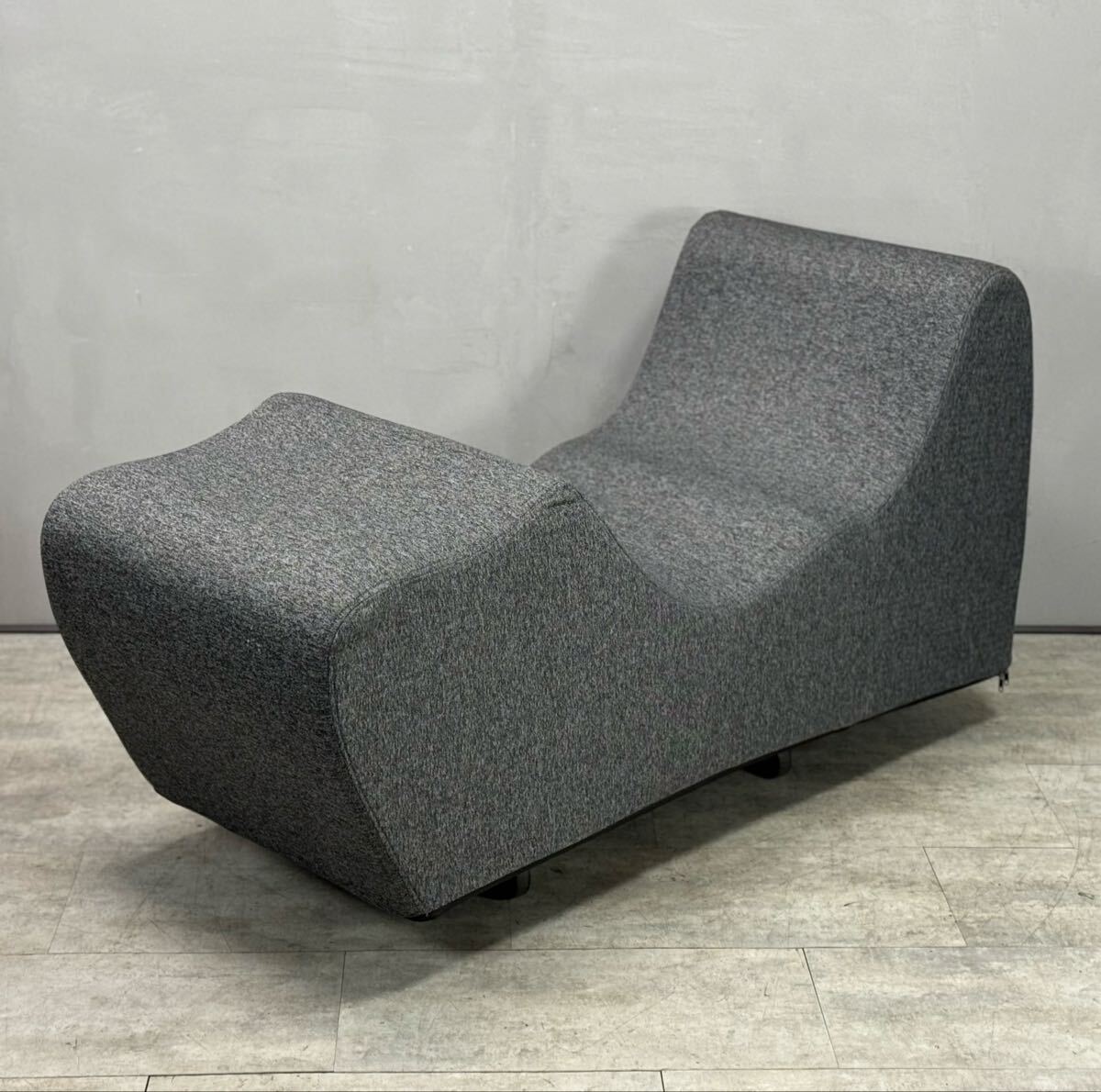 ZINUS ソファ チェア Zero Gravity グレー ラウンジチェア オットマンチェア フォームチェア ゼログラビティ■兵庫県姫路市から A25-279