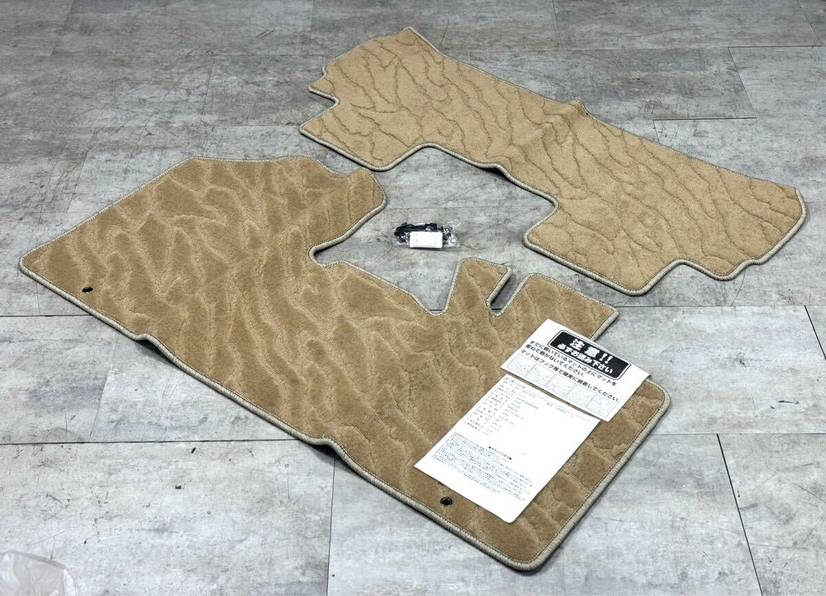 未使用/保管品■フロアマット スズキ ワゴンR 12 ベージュ マットセット カー用品 内装 車 社外品■兵庫県姫路市から 25-4197