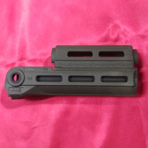 【中古美品】FAB Defense VANGUARD AK ハンドガード