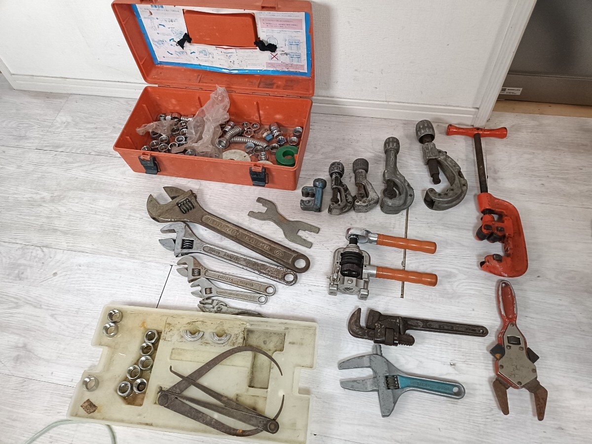 水道工事セット　DENKO ロングフレキツバ出し機 ツバ出し工具 配管 カセットダイス ケース付 TM-135など　送料2500円