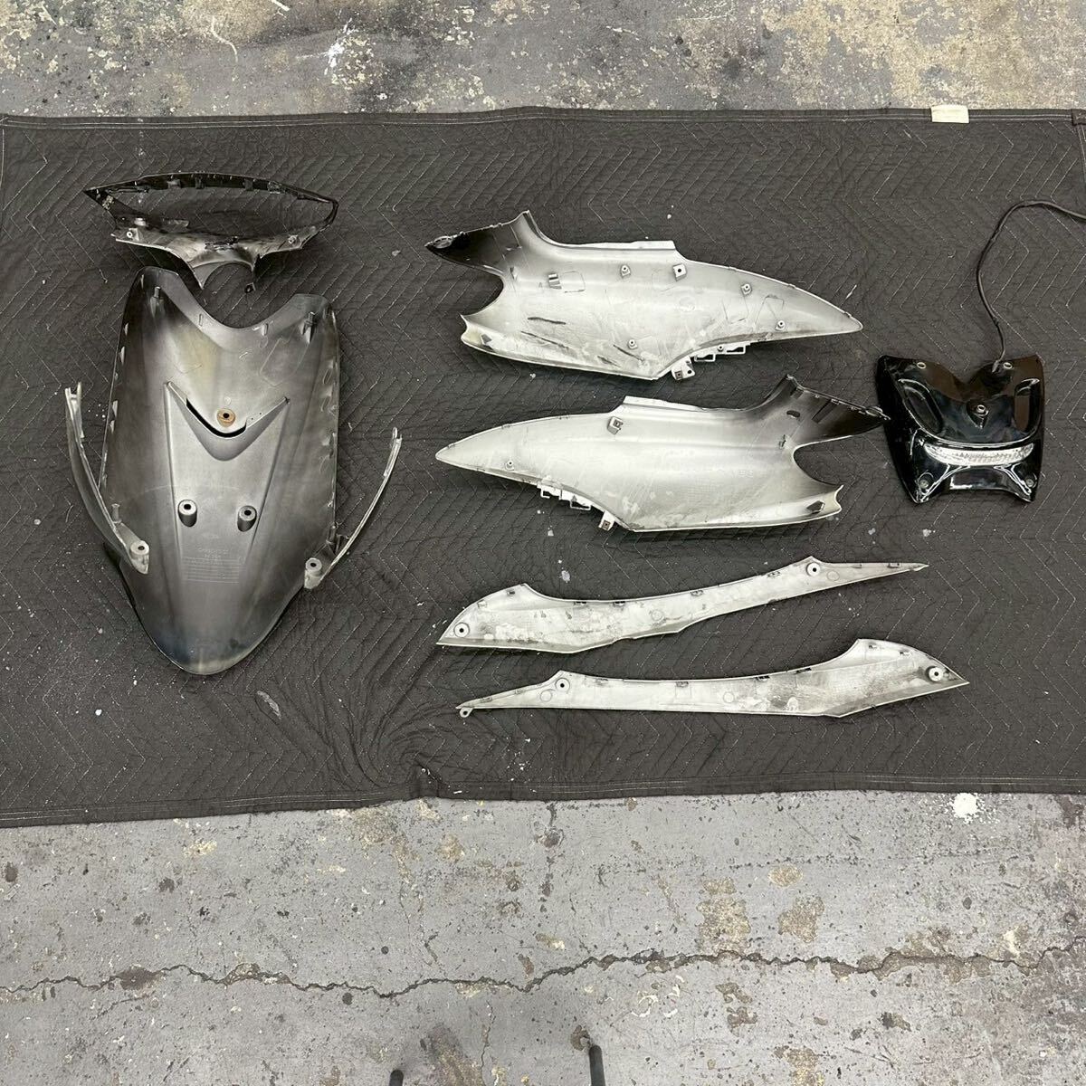 {$data['title']拍卖