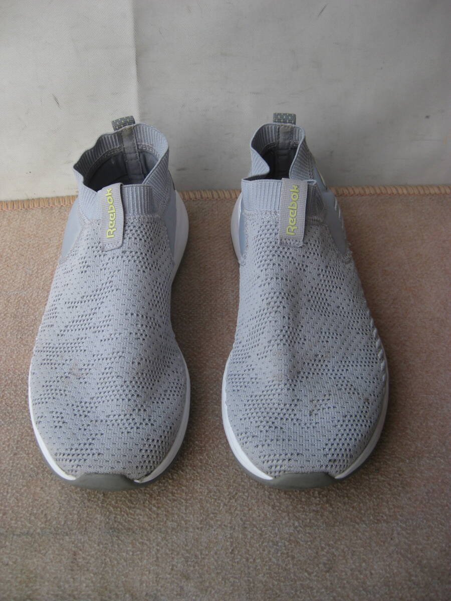 ★Reebok 　スニーカー EF3126 　グレー　２４.0cm 　美品