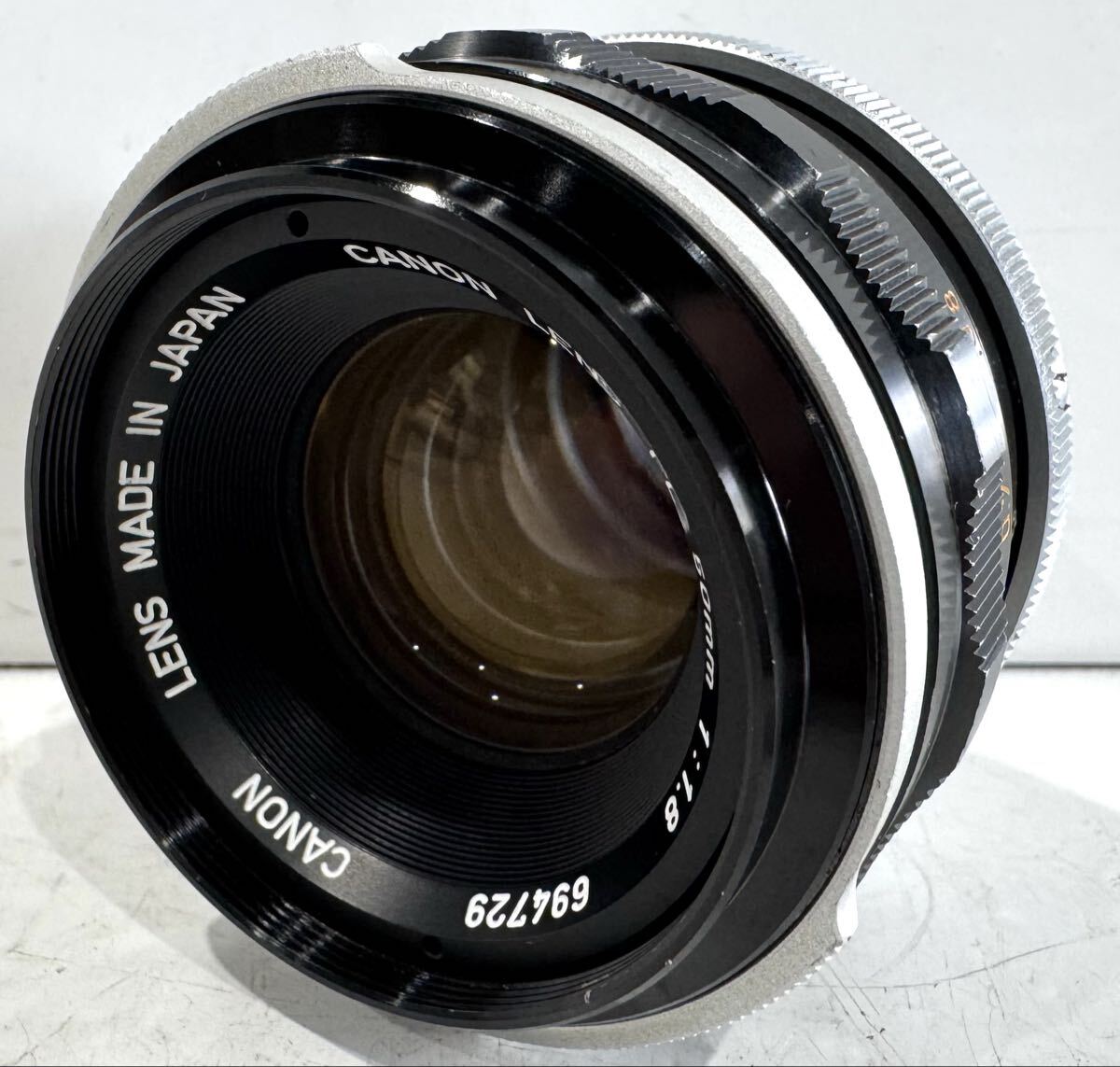 251006C☆ CANON LENS FL 50mm 1:1.8 CANON LENS MADE IN JAPAN マニュアルレンズ♪配送方法＝おてがる配送宅急便(EAZY)♪