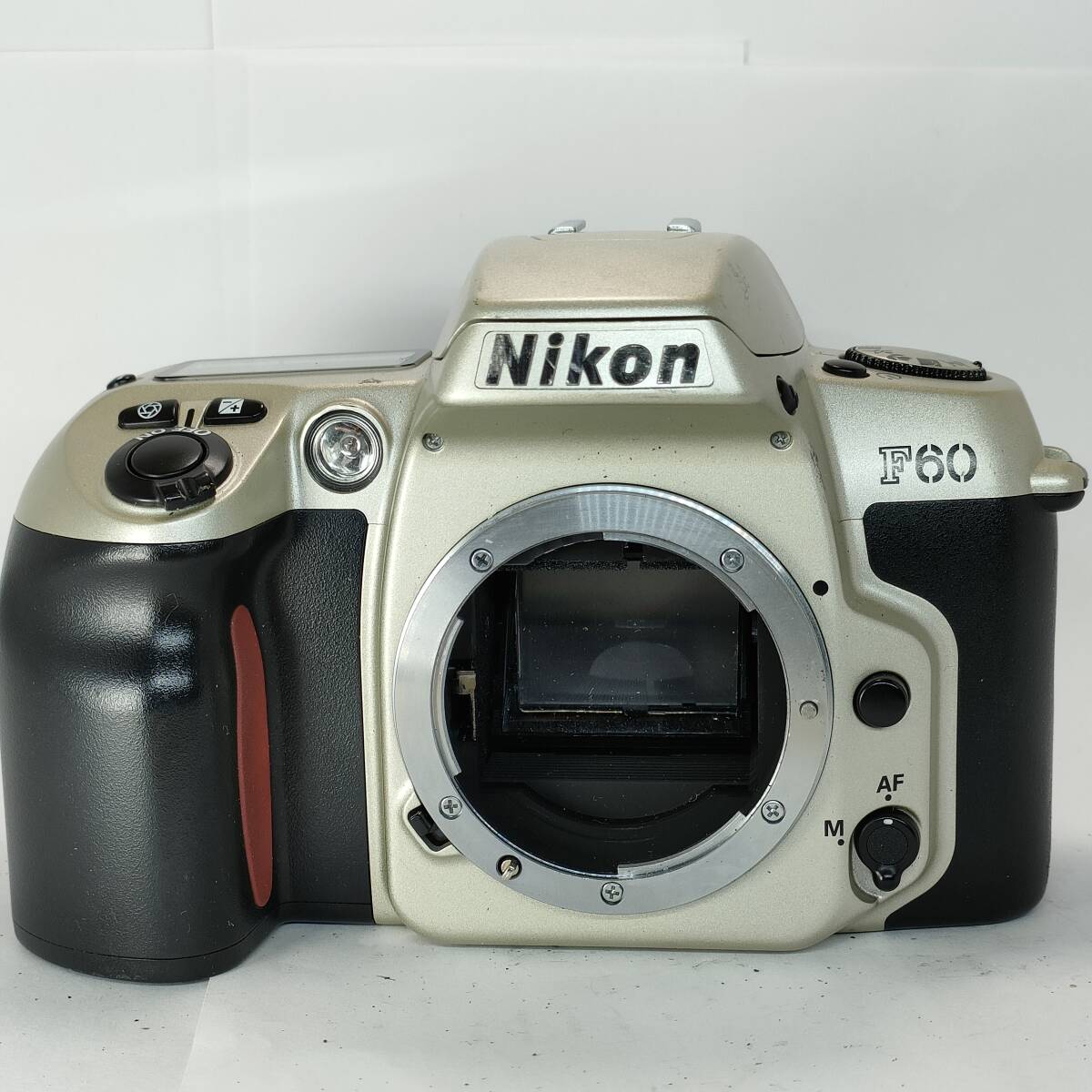 A898) Nikon F60 フィルム一眼レフ ボディ ジャンク（N60）