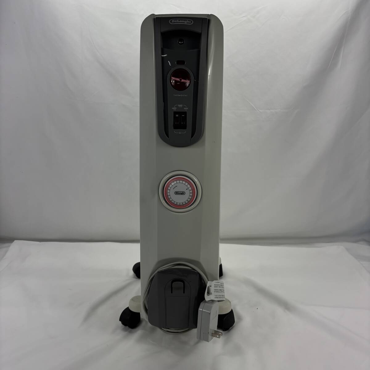 中古　DeLonghi　デロンギ　オイルヒーター　H770812EFSN-GY