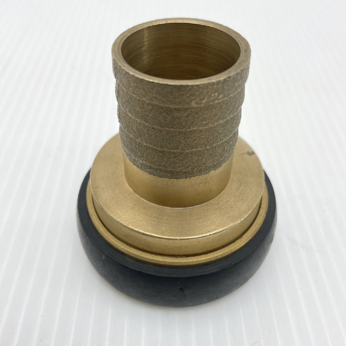 町野式カップリング 31mm メスのみ 農業用ポンプ 散水など 未使用 ワンタッチ 黄銅 配管用継手【道楽札幌】