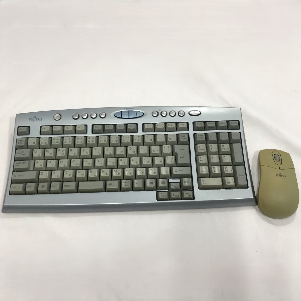 富士通 ワイヤレスキーボード マウス FUJITSU FMV DESK POWER用 動作未確認 周辺機器【道楽札幌】