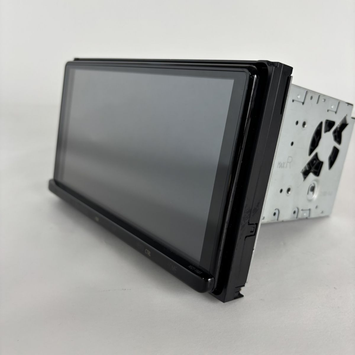 【動作未確認】トヨタ 純正ナビ NSZT-Y68T 9インチ メモリーナビ　ジャンク扱い