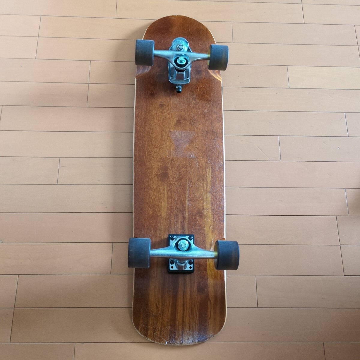 ウッディプレス　ボード　サーフスケート　サーフィン　スケボー　 WOODY　