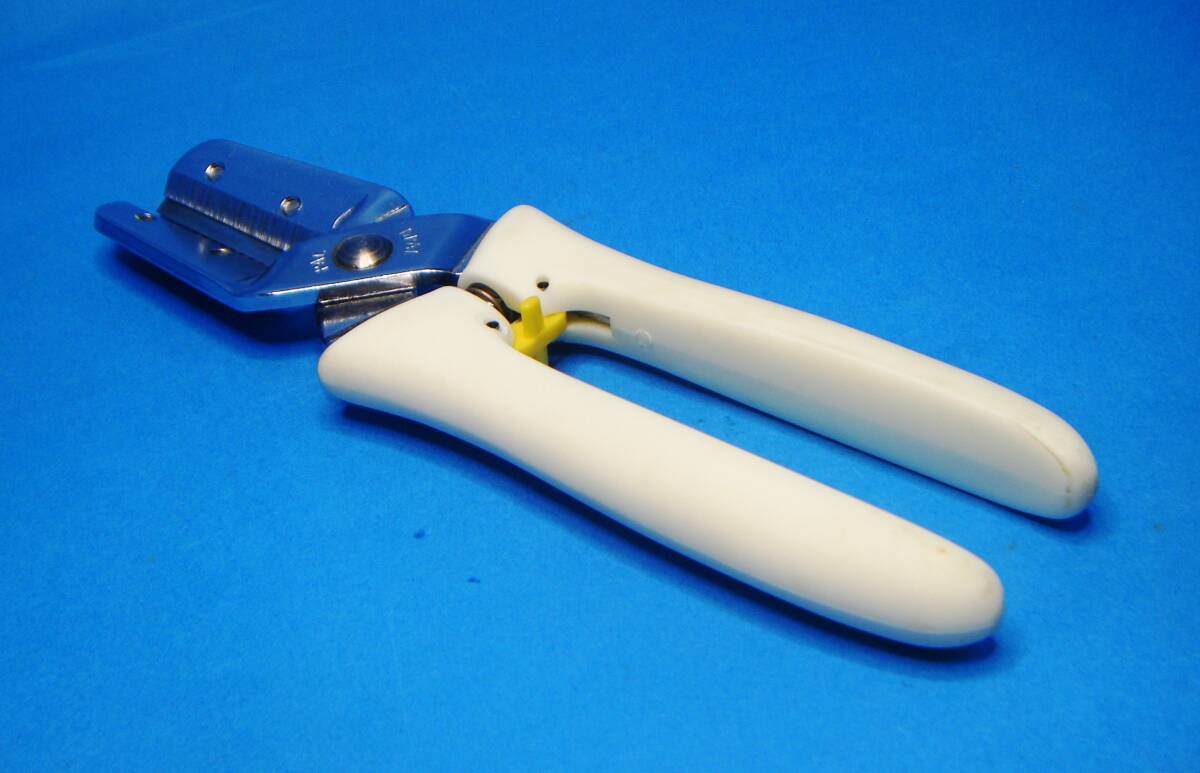 ★★★栗むき器 栗の皮をむく道具 ピーラー 栗カッター 送料無料(C匿名★★★