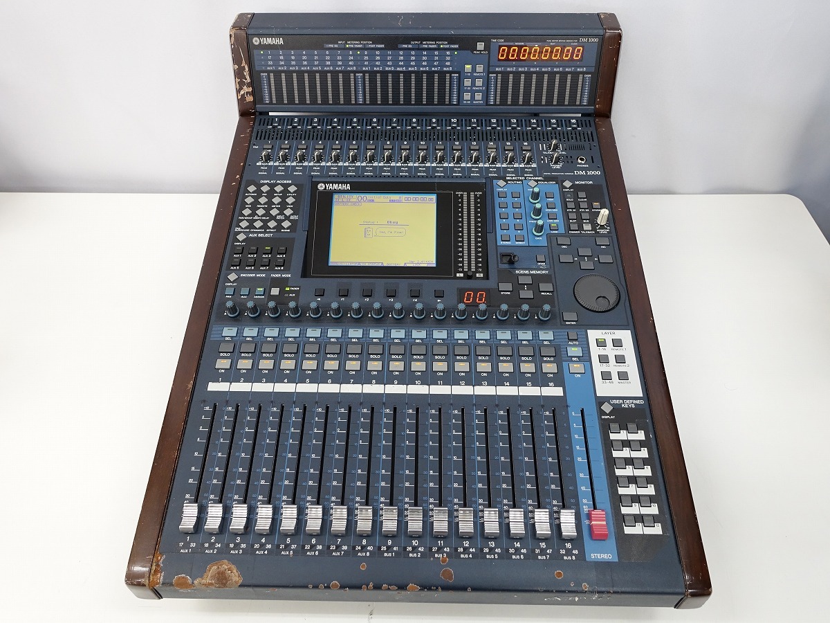 【動作品】 YAMAHA DM1000 VCM デジタルミキサー 便利なキャリングケース付き *431419