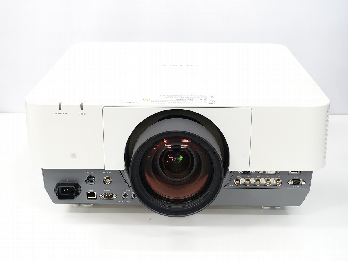 SONY VPL-FHZ700L レーザー光源プロジェクター ジャンク 7000ルーメン レンズ VPLL-Z4011付き HDMI/コンポジット/DVI/RGBなど *426821