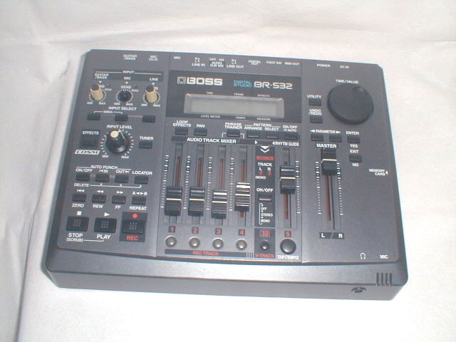 中古現状品 BOSS BR-532 マルチトラックレコーダー 本体のみ