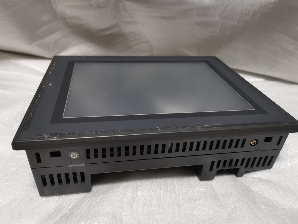 ★動作保証美品★ Keyence VT2-7SB 液晶タッチパネルディスプレイ