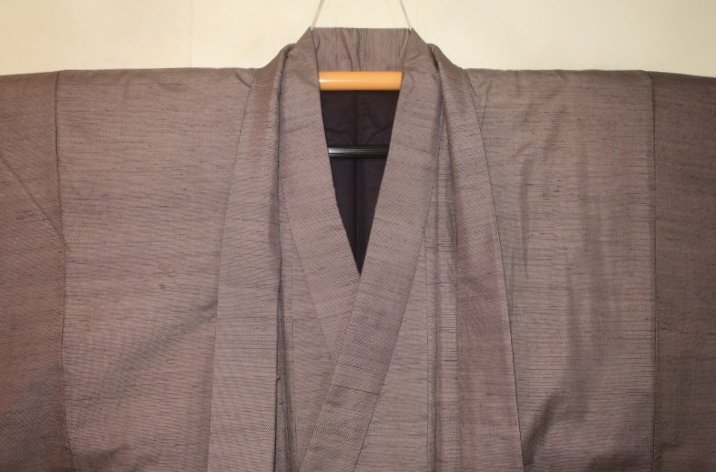 お買い得セール 弐10985RM 本絹信州上田紬男着物羽織 裄70丈142К桜ネズ色の粗細 絶品 証紙付き 新品
