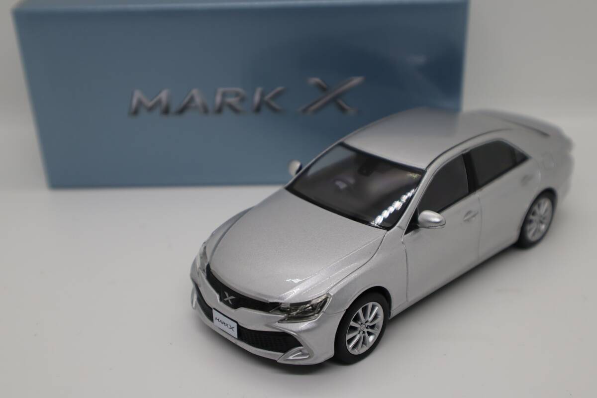 J1064(11) Y トヨタ マークX カラーサンプル 非売品 ディーラー 特注 ミニカー MARK X(2) 1F7 シルバーメタリック 未使用