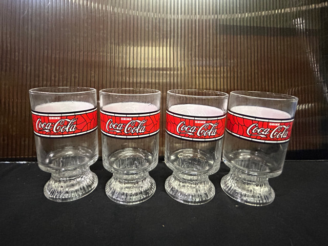 コカ・コーラ　1980年前後頃のノベルティグラス　未使用品4個セットB