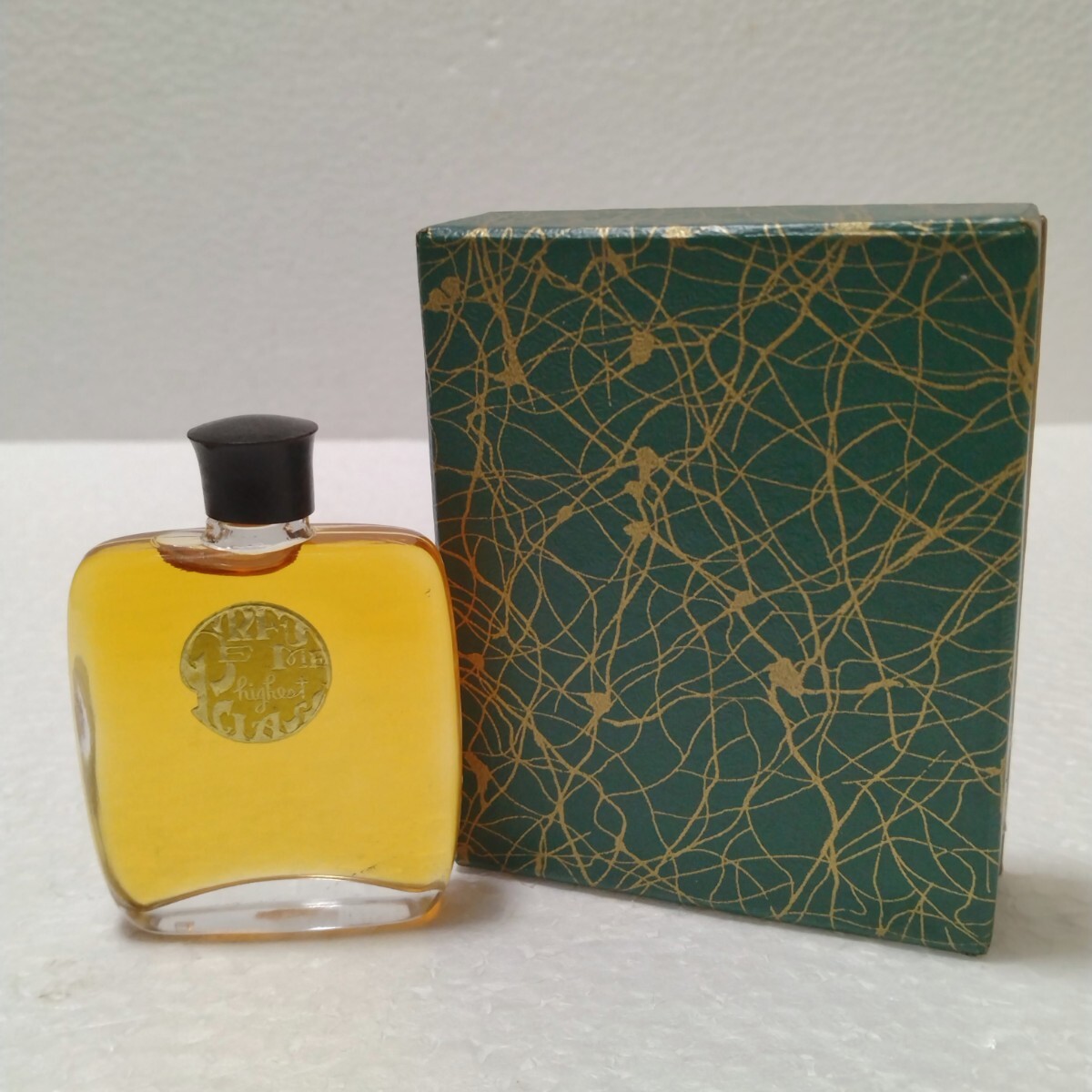 久邇香水 小林香粧 パーヒュム　ハイエスト　ミニ香水　PERFUME highest 送料無料