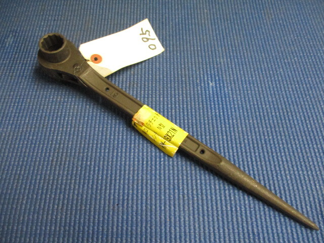 両口ラチェットレンチ １９ ｘ ２１ 　１ケ￥１０００（税込）　送料￥６００【2F-5-YH-095】
