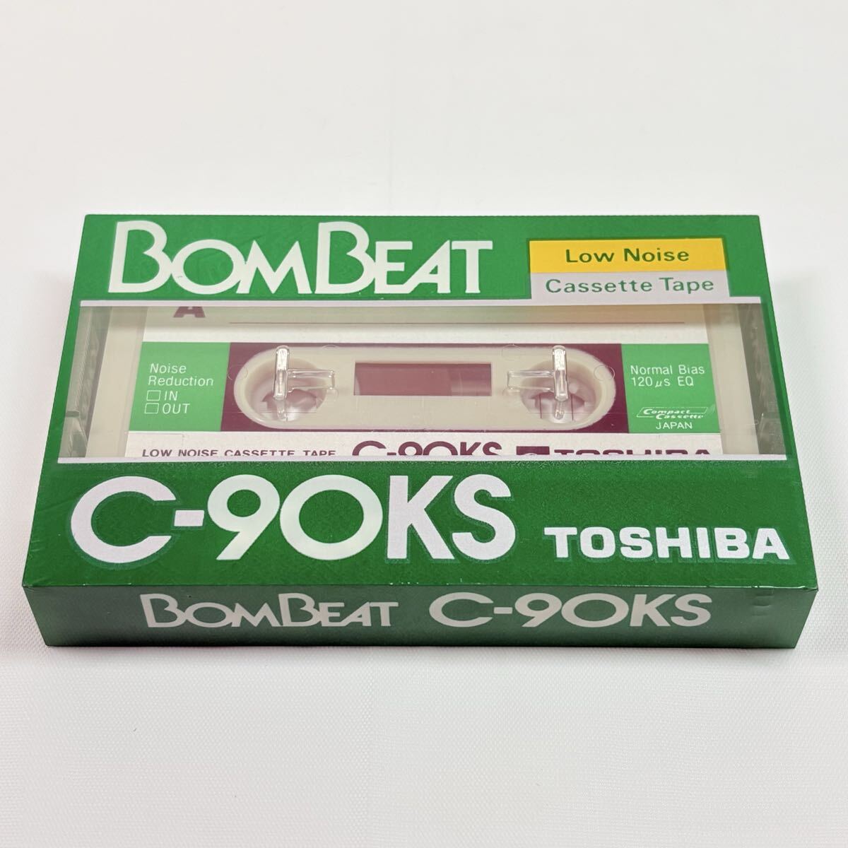 未開封品　TOSHIBA BOMBEAT C-90KS 東芝　カセットテープ　レトロ　廃盤　グリーン