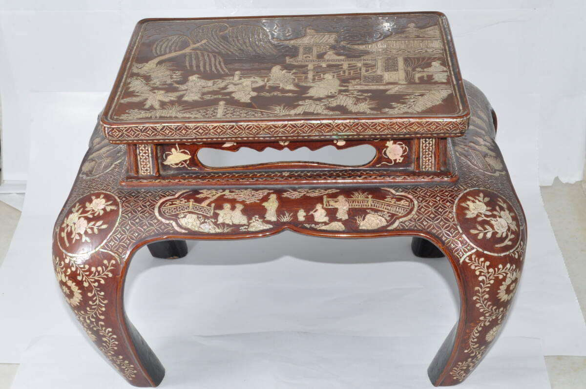 ☆めったに見られない稀少品☆ 螺鈿 平卓 骨董品 時代物 二重木箱 横幅約37cm