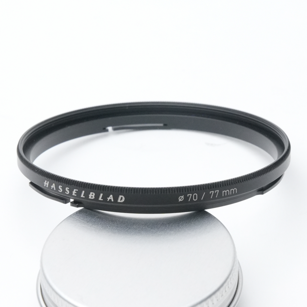 HASSELBLAD 　 B70 - 77mm 　純正 変換アダプターリング　（良品）　ハッセルブラッド