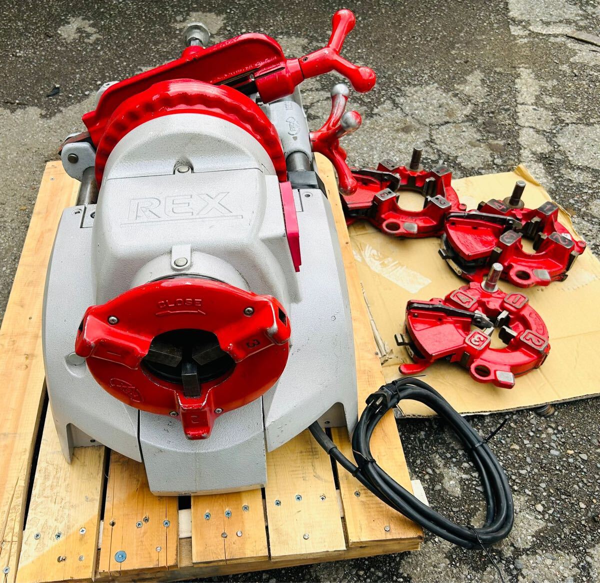 {$data['title']拍卖