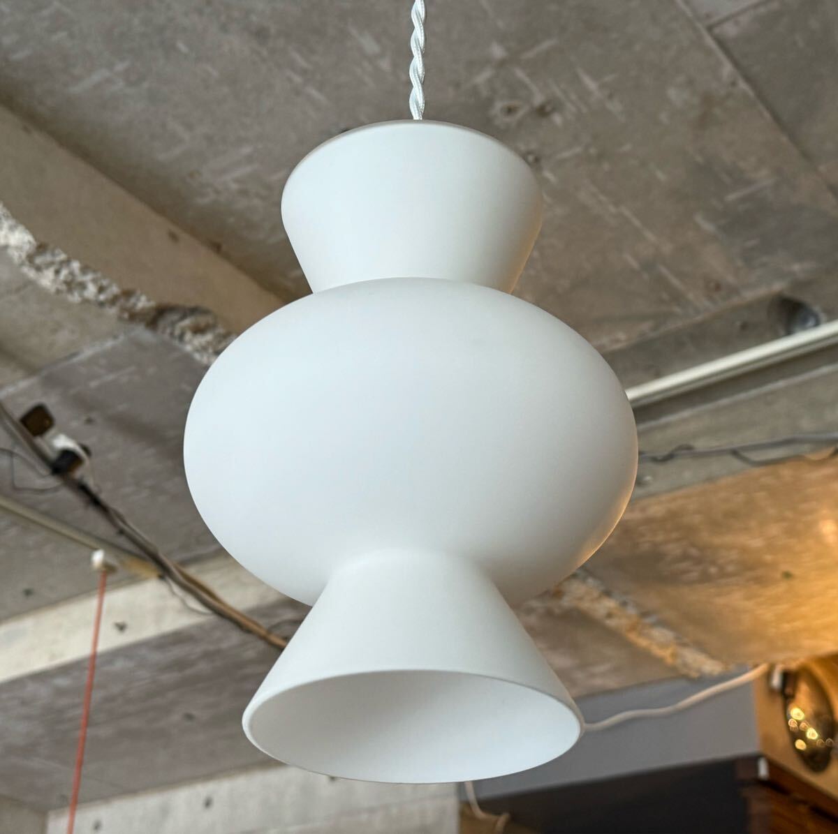 milk glass chess lamp/white(検|ミルクガラスランプ,ミッドセンチュリー,midcentury,アンティーク,ビンテージ,1930,1940,