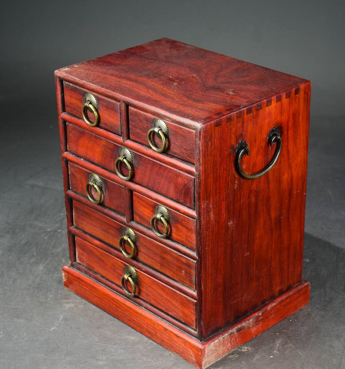 {$data['title']拍卖