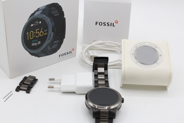 Fossil フォッシル Q Founder スマートウォッチ Qファウンダー ケース入り