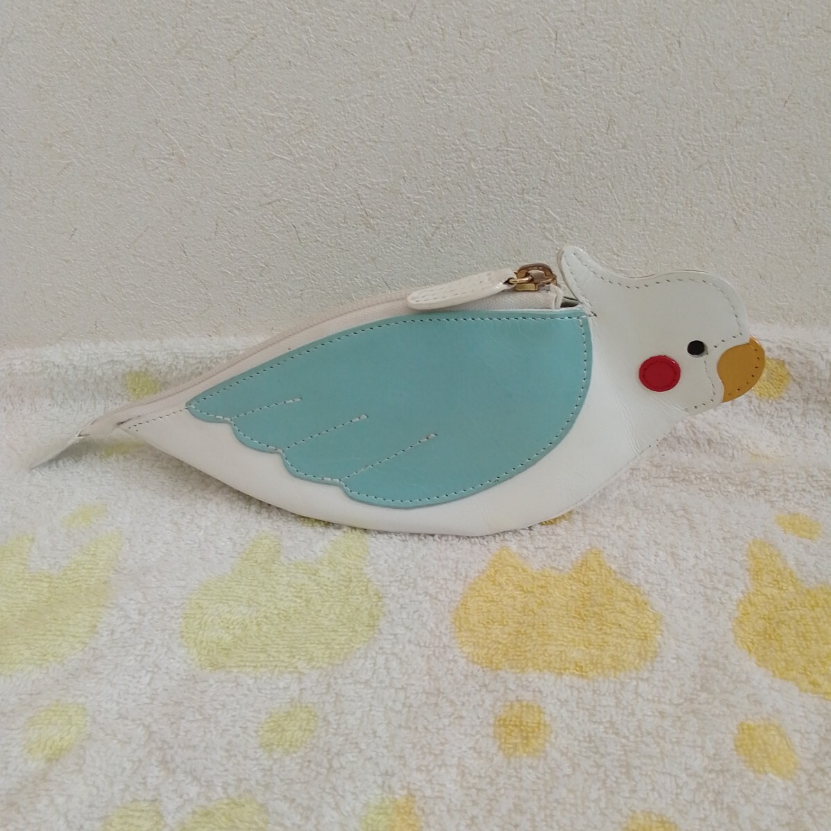 キタムラ Kitamura 小物入れ インコ 革 ポーチ オカメインコ レザー
