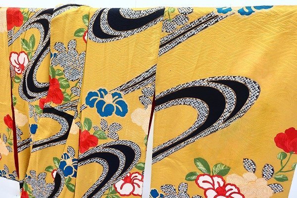 【送料無料】アンティーク 小紋 身丈150cm 黄色系 袷 大正ロマン レトロ 正絹 仕立て上がり kimono 着物フィ 20062