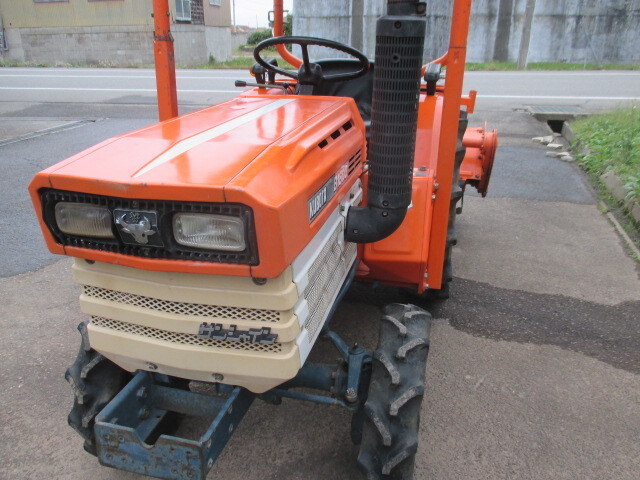2025-32 クボタ トラクターサンシャイン16馬力 4ＷＤ パワステ付 759時間中古美品です。オイル交換きちんとしていました離農放出