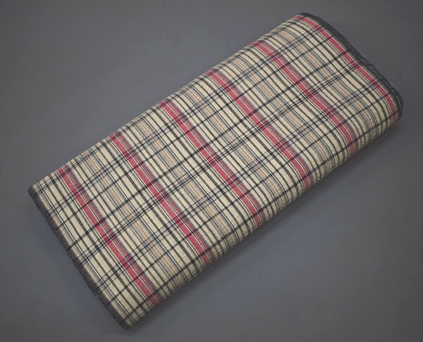 A39-9【凛々】即決 新古品 阿波正藍 しじら織 ゆかた反物 ベージュ 格子 未仕立て品