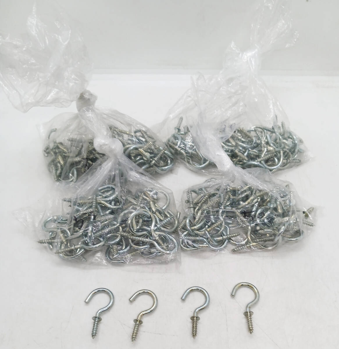 【長期保管品】フックねじ　約200本