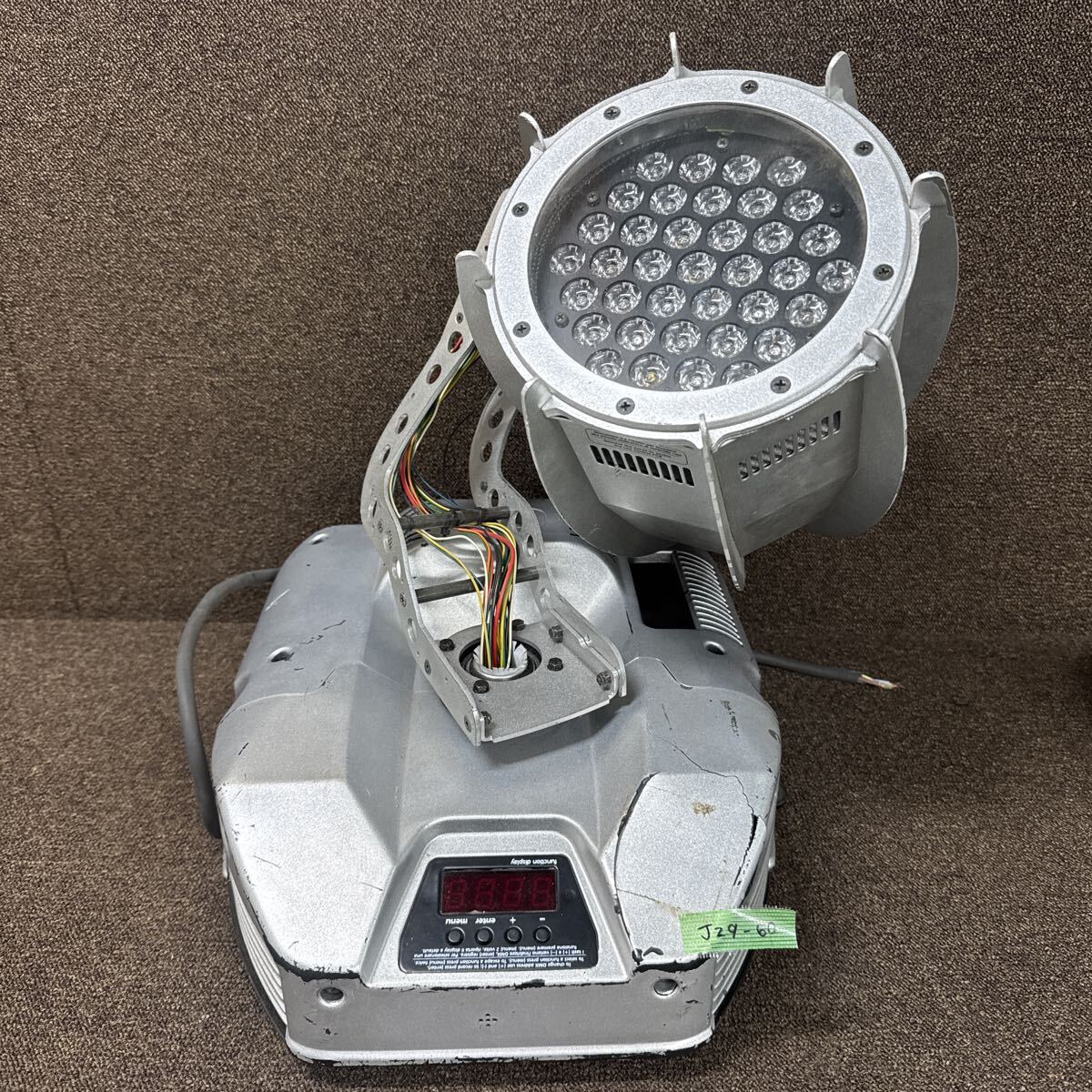 JZ9-60 激安 Coemar iWash LED LEDムービングウォッシュライト 舞台照明 DMX対応 中古現状品 ※3回再出品で処分