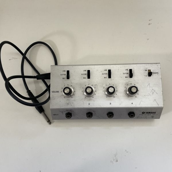☆処分前最終値下げ　【ジャンク】YAMAHA PRE-MIXER MX-4 アナログミキサー　※落書きあり　/510-11-U