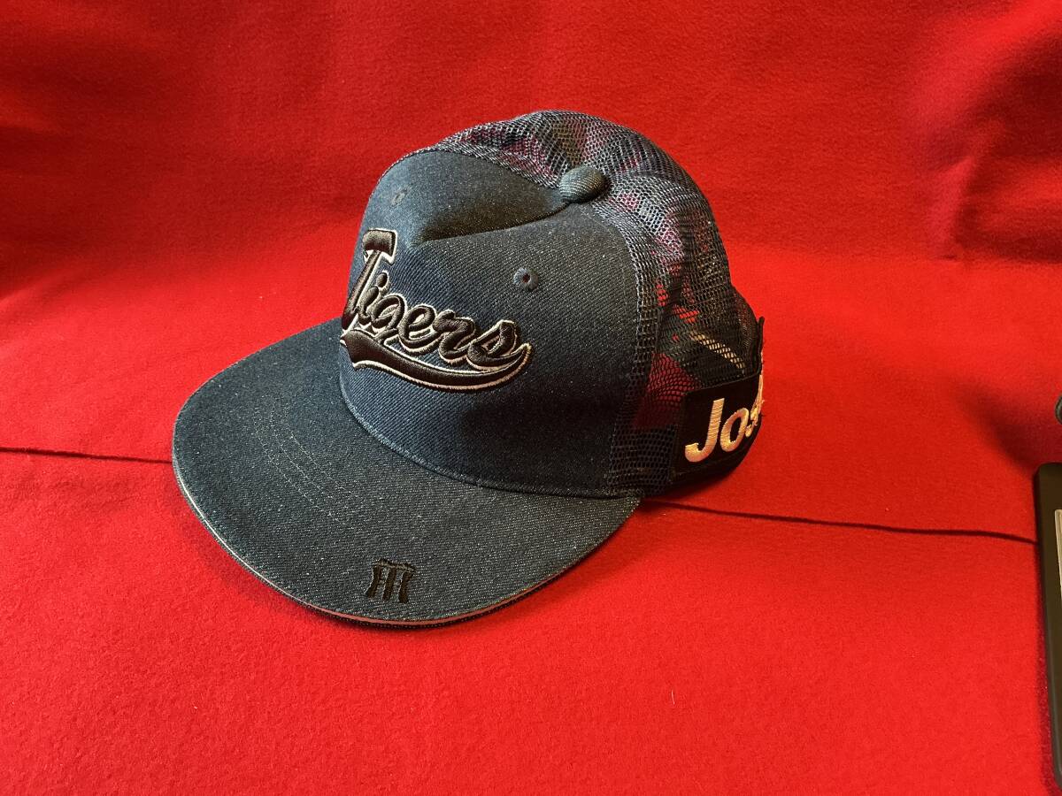 阪神タイガース×Joshin メッシュワークキャップ フリーサイズ 東急ハンズ製 デニム生地に、ツバにロゴマーク刺繍 シンプル サイズ調整可能