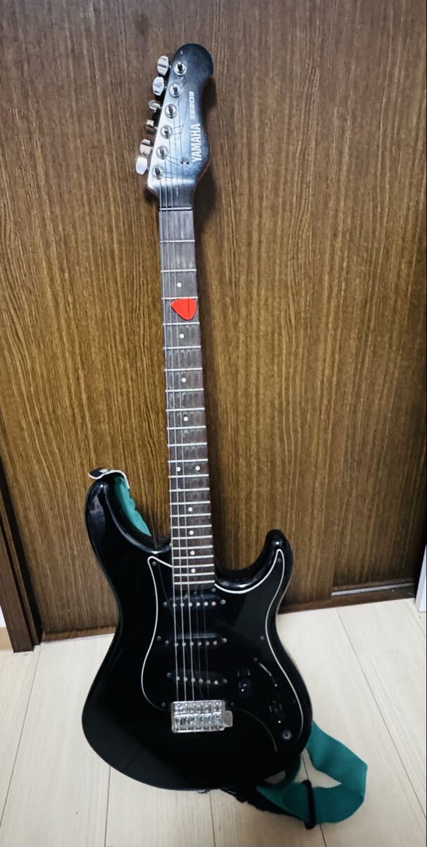 YAMAHA SE203 エレキギター